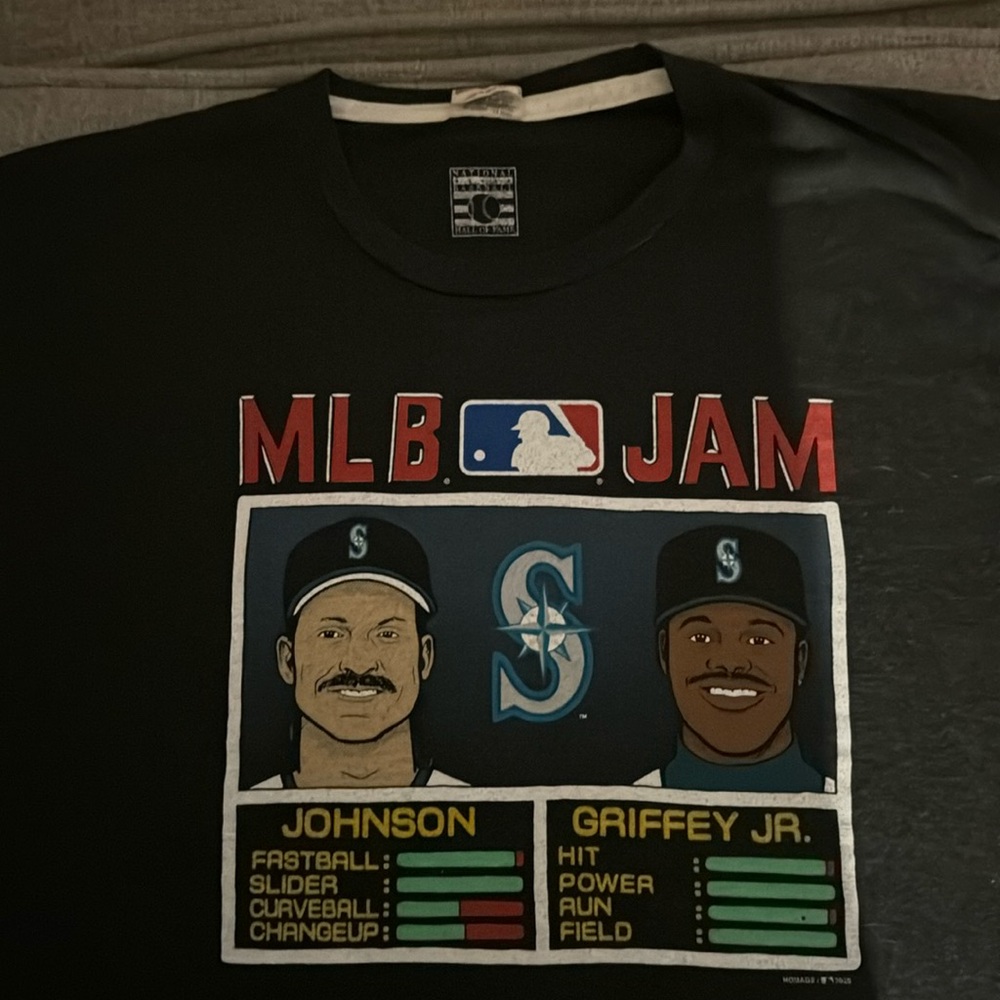 Homage tshirt